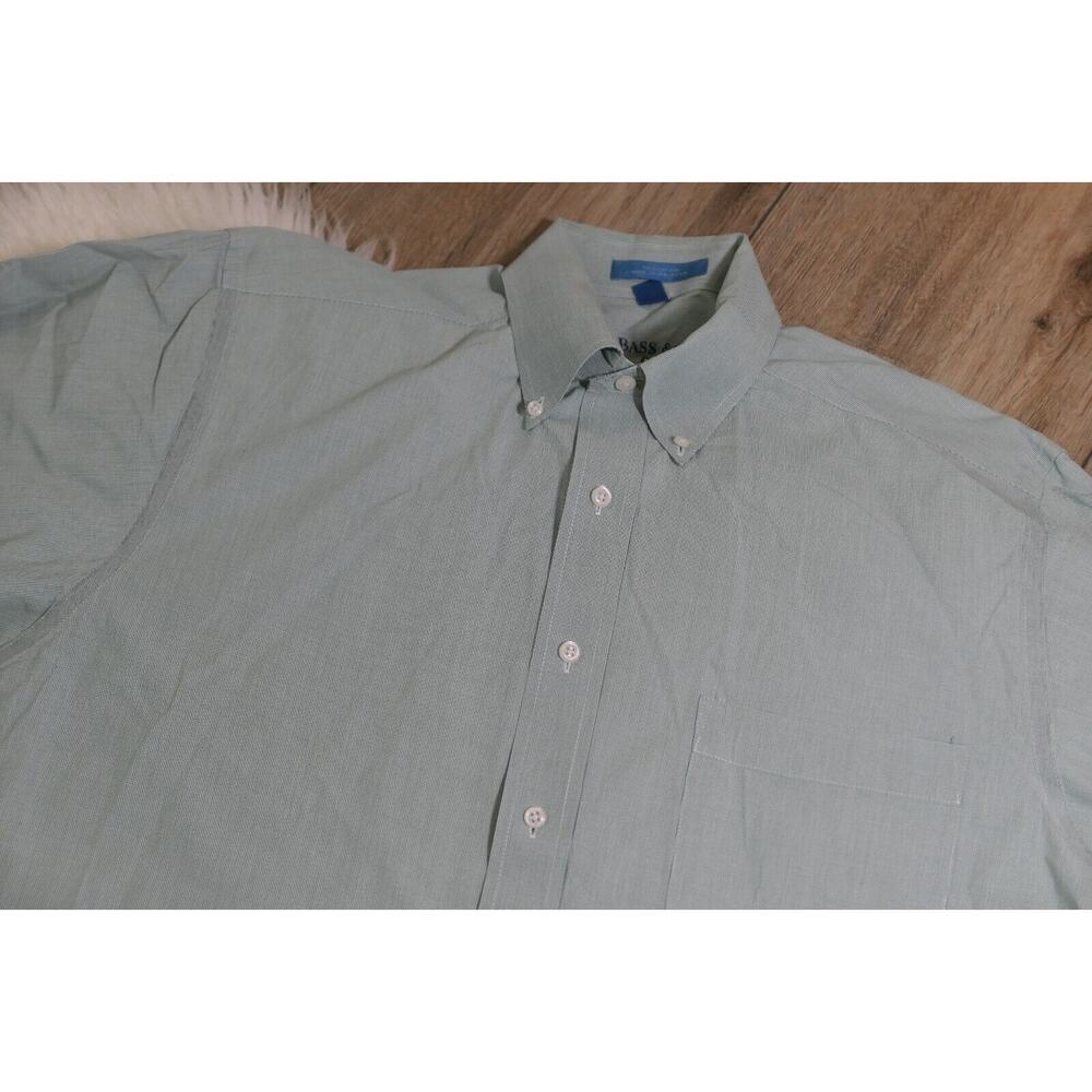 G.H. BASS & CO Men's Green Button-Down Cotton Shirt Size 16 34/35